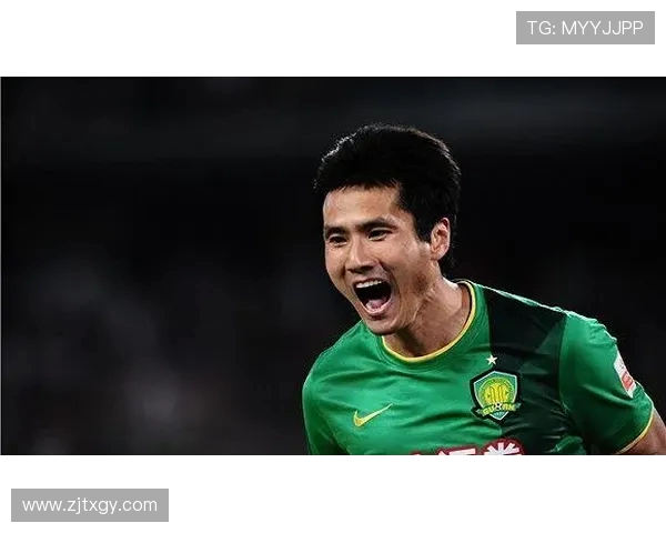 邵佳一：从绿茵场上的英雄到中国足球的时代见证者