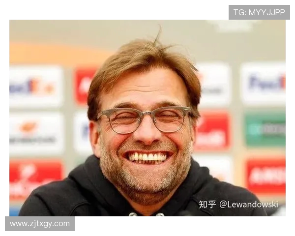 足球俱乐部如何提升品牌影响力与球迷忠诚度的综合策略分析