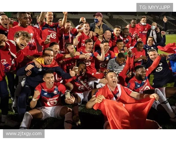 巴黎主场迎战雷恩双方强强对决争夺法甲积分榜关键位置