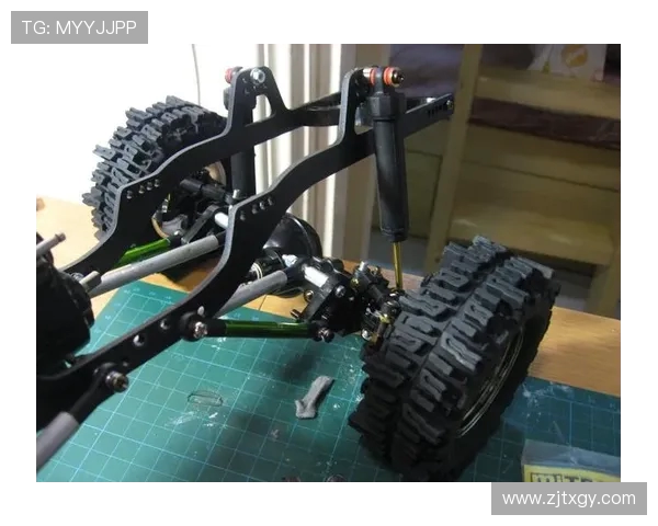 广州攀岩队技术解析:探索攀岩技巧与训练方法的深度研究 广州攀岩队技术解析:探索攀岩技巧与训练方法的深度研究