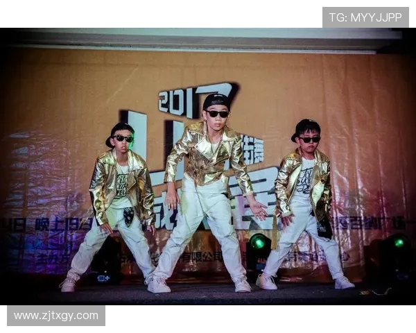 杭州街舞队与深圳街舞队赛后复盘探讨灵活性表现与战术应用