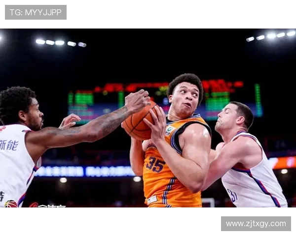 迈阿密热火强势出击迎战劲敌 全力冲击季后赛席位争锋不断