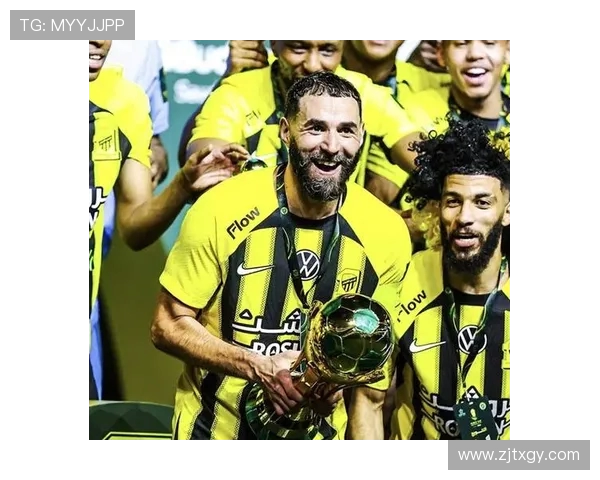 卡里姆·本泽马的足球生涯传奇与影响力探索